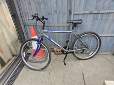 Men hybrid bike for sale  ELLAND