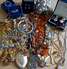 Vintage costume jewellery for sale  MARKET DRAYTON