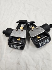 Velo pedales automatiques d'occasion Velo pedales automatiques d'occasion  Avesnes-le-Comte