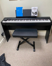 yamaha p85 for sale  LONDON