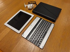 Apple ipad 32gb for sale  HUNTINGDON
