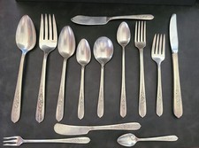 Nobility plate oneida d'occasion  Expédié en Belgium