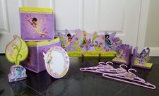 Usado, Conjunto de Quarto de Fadas Disney - Casaco, Extremidades de Livro, Caixas, Cabides, Moldura, Espelho  comprar usado  Enviando para Brazil
