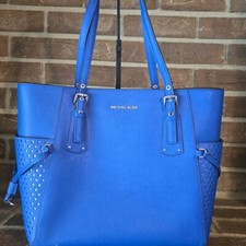 Bolsa tote Michael Kors Voyager East West couro granulado azul comprar usado  Enviando para Brazil