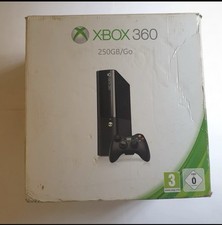 Xbox 360e 250gb usato  Caselle Torinese