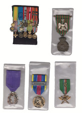 Médailles décorations franç d'occasion  Trouy