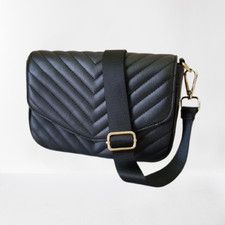 designer purses never for sale  Land O Lakes