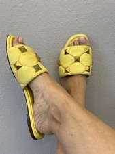 Valentino garavani yellow for sale  Flower Mound