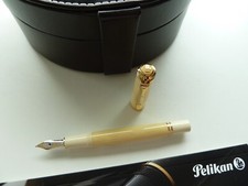 Pelikan souverän m320 gebraucht kaufen Pelikan souverän m320 gebraucht kaufen  Königstein im Taunus