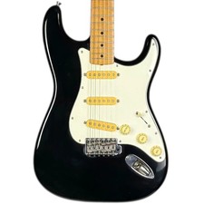 Fender Japan Standard Stratocaster 1989-1990 - Black comprar usado Fender Japan Standard Stratocaster 1989-1990 - Black comprar usado  Enviando para Brazil
