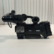 Filmadora JVC GY-HM790CHU ProHD Broadcast — 476 HRS comprar usado  Enviando para Brazil