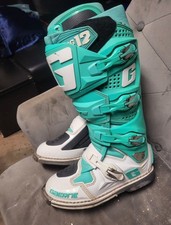 Botas off-road Gaerne Sg12 edição especial tamanho 8, usado comprar usado Botas off-road Gaerne Sg12 edição especial tamanho 8, usado comprar usado  Enviando para Brazil