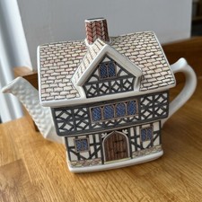 James sadler teapot for sale James sadler teapot for sale  BRIGG