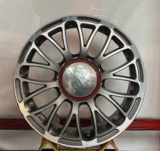 Kit cerchi auto usato  Malo