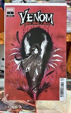 Venom black white usato  Roma