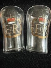 Pair lovely queen for sale  NEWCASTLE UPON TYNE