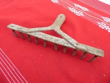 Rateau dent rivetée d'occasion  Le Breil-sur-Mérize