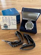 Suunto Stinger Dive Watch – Excellent Condition + Box, Manual, Extra Straps d'occasion  Paris XVIII