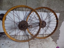 Paire jantes roues d'occasion Paire jantes roues d'occasion  Chalon-sur-Saône