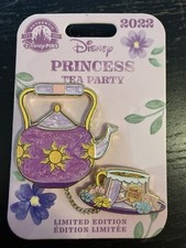 Broche Rapunzel LE 4000 Disney Princess Tea Party Enrolado Parques Disney 2022 comprar usado  Enviando para Brazil