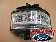 17 thru 25 Super Duty OEM Ford lente de lâmpada de sinal de espelho com ponto passageiro destro comprar usado  Enviando para Brazil