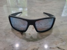 Oakley heliostat sunglasses d'occasion  Expédié en Belgium