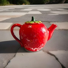 Strawberry themed tea for sale  NOTTINGHAM