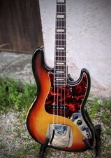 Magnifique fender jazz d'occasion  Le Cannet