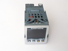 Eurotherm 3216 régulateur d'occasion  Bouaye