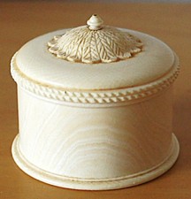 Prettyvintage small celluloid for sale  HEREFORD
