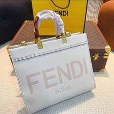 Borsa fendi tote usato  Genova