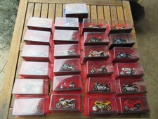 Lot miniatures motos d'occasion Lot miniatures motos d'occasion  Oyonnax