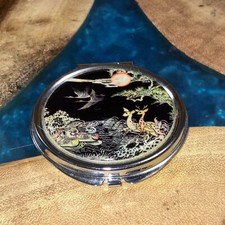 Compacto · Cosmético · Espelho de aumento veados cordões e pássaros, aparência de concha Abalone comprar usado  Enviando para Brazil