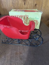 Vintage santa sleigh for sale  North Grosvenordale