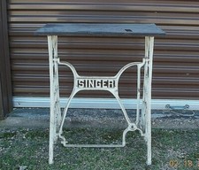 Singer sewing machine for sale  Cameron
