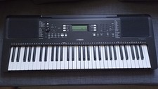 Yamaha psr e373 d'occasion  Tours-