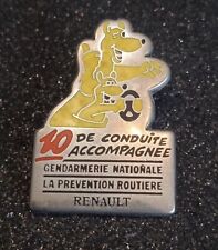 Pin renault. gendarmerie. d'occasion  Honfleur