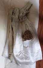 Robe ancienne femme d'occasion  France