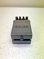 Pedal de distorção Boss Metal Zone MT-2 comprar usado  Enviando para Brazil