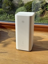 Huawei 5G CPE Pro 5 H158-381 SIM-free na sprzedaż  Wysyłka do Poland