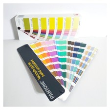Livro de referência PANTONE Formula Guide sólido sem revestimento GG1202, usado comprar usado  Enviando para Brazil