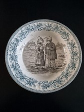 Plat creux assiette d'occasion Plat creux assiette d'occasion  Descartes