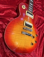 Guitarra elétrica Epiphone Les Paul padrão, usada, algum desgaste, captadores originais comprar usado Guitarra elétrica Epiphone Les Paul padrão, usada, algum desgaste, captadores originais comprar usado  Enviando para Brazil