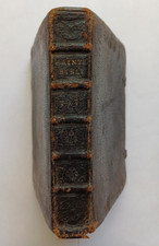 Petite sainte bible d'occasion  Marseille XIII