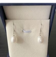 Freshwater pearl teardrop for sale Freshwater pearl teardrop for sale  LONDON
