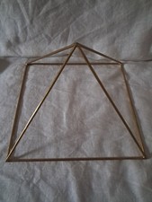 Piramide rame dorata usato  Zovencedo