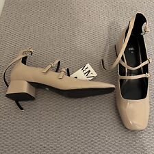 Zara nude patent for sale  WINDSOR