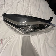 Farol TYC Ford fiesta 2017,, lado do motorista, usado comprar usado  Enviando para Brazil