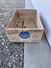 Vtg wood box for sale  Humphrey