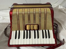 Fisarmonica hohner student usato  Spedire a Italy